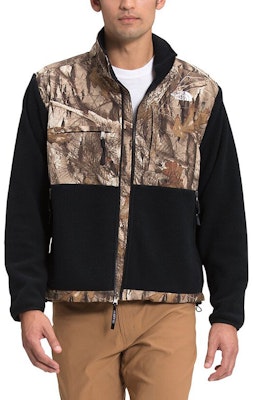 The North Face Denali Retro Fleece Jacket Maple Leaf Color Multi-Pocket. NF0A3XCD-05U Lookbook The North Face Denali Retro Fleece Jacket Maple Leaf Color Multi-Pocket. NF0A3XCD-05U