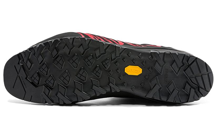 Shop The North Face High-Top Outdoor Funktionsschuh ''Schwarz Rot'' 52RE-KX9