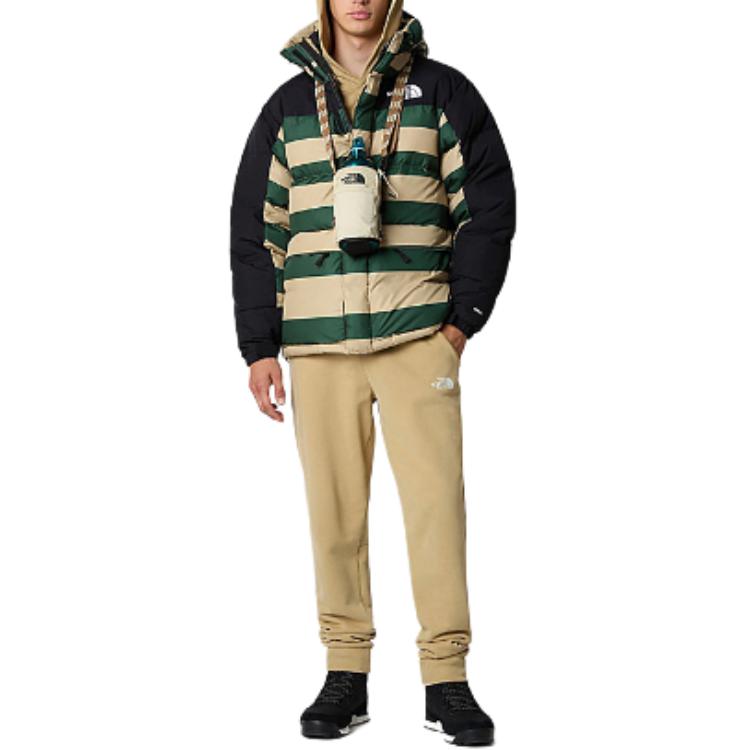 Shop 노스페이스 히말라야 로고 프린트 스트라이프 다운 자켓 멀티컬러. NF0A4QYX-RAT