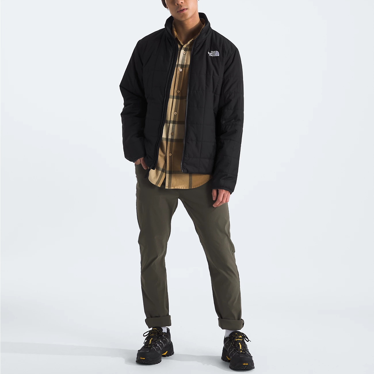 Lookbook The North Face Junction Chaqueta Impermeable con Logotipo Bordado Negra NF0A88WH-JK3