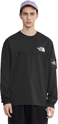 The North Face 男女黑色Logo圓領套頭衫 NM5MQ52J Shop The North Face 男女黑色Logo圓領套頭衫 NM5MQ52J