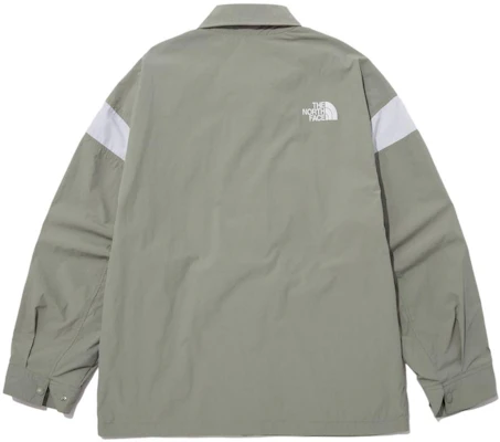 The North Face Logo Print Hijau Lengan Panjang Polo Jaket Unisex NJ3BP09L Lookbook The North Face Logo Print Hijau Lengan Panjang Polo Jaket Unisex NJ3BP09L