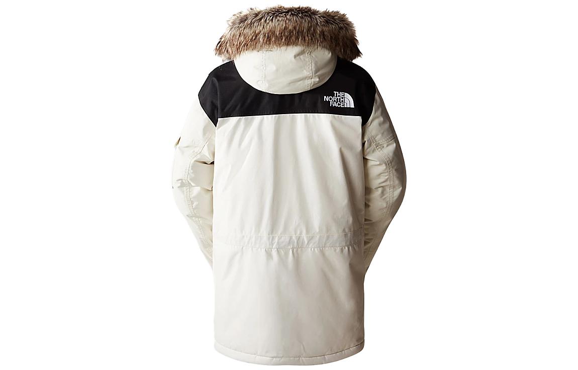 Lookbook The North Face Mcmurdo 2 防水羽絨大衣外套 白色 NF0ACP07-Q4C