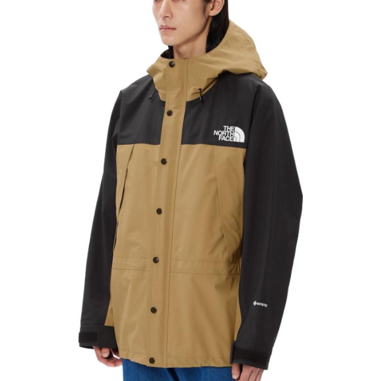 Details for Chaqueta con Capucha Khaki The North Face Mountain Light con Botones de Logo. NP62236-KT