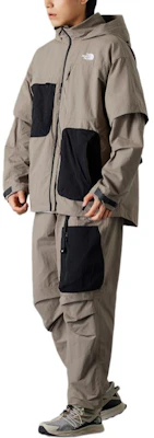 北面多口袋拼色连帽夹克 - 灰色 NF0A8A8C-1L2 Lookbook 北面多口袋拼色连帽夹克 - 灰色 NF0A8A8C-1L2