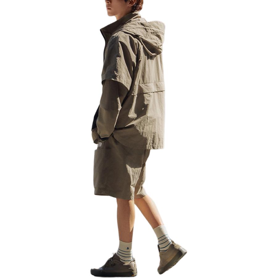 Shop 北面多口袋拼色连帽夹克 - 灰色 NF0A8A8C-1L2