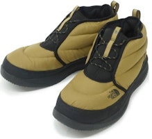 The North Face Nuptse Boot 'Coklat Hitam' NF02273-BK Lookbook The North Face Nuptse Boot 'Coklat Hitam' NF02273-BK