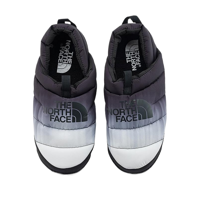 Shop The North Face Nuptse Mule 'Impresión Negra Dip Dye' NF0A5G2F-OJF