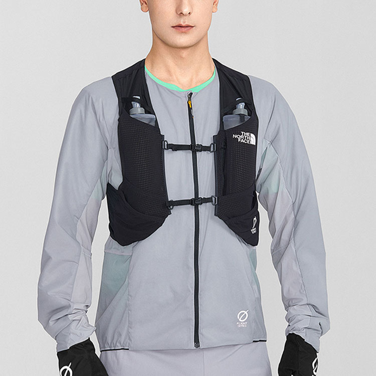Shop The North Face 戶外透氣黑色釣魚背心 男女適穿 越野跑風格 NF0A52CV-KX7