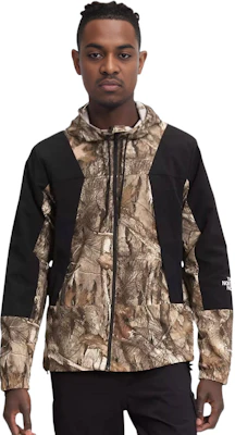 The North Face Peril Camo Leaf Colorblock Windbreaker Jacket Men’s Camo NF0A4AGF-047 Lookbook The North Face Peril Camo Leaf Colorblock Windbreaker Jacket Men’s Camo NF0A4AGF-047