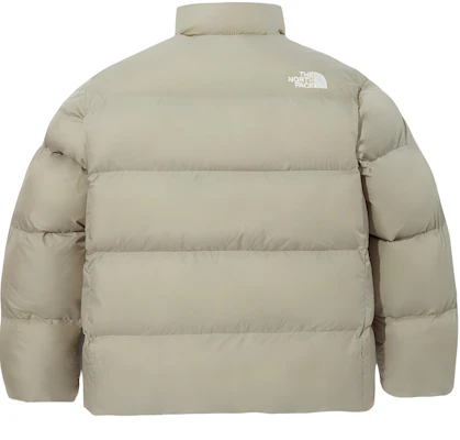 The North Face Plain Zip-Up Long Sleeve Puffer Jacket Unisex Light Beige. NJ3NQ51D Lookbook The North Face Plain Zip-Up Long Sleeve Puffer Jacket Unisex Light Beige. NJ3NQ51D