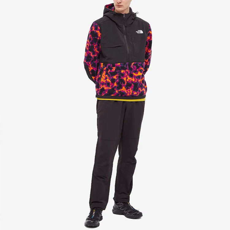 Lookbook ザ・ノース・フェイス プリント デナリ 2 ハーフジップ フード ジャケット ブラック メンズ NF0A5J1H-29K