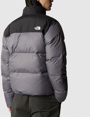 The North Face Retro Colorblock Jaket Windbreaker Kelabu. NF0A853I-0UZ Purchase The North Face Retro Colorblock Jaket Windbreaker Kelabu. NF0A853I-0UZ