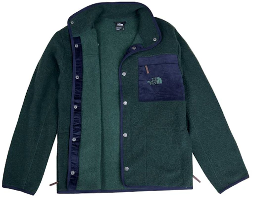 The North Face Retro Colorblock Zip-Up Sweatshirt Hijau Tua NF0A7V7G-HDB Lookbook The North Face Retro Colorblock Zip-Up Sweatshirt Hijau Tua NF0A7V7G-HDB