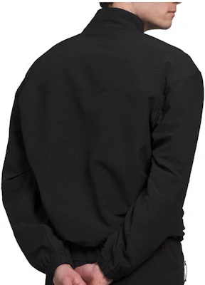 The North Face 素色立領長袖運動衫 NF0A832U-JK3 Shop The North Face 素色立領長袖運動衫 NF0A832U-JK3