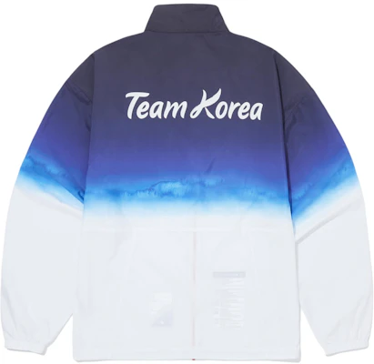 北面韩国队Reston复古渐变防水夹克白色 OJ3BQ05A Lookbook 北面韩国队Reston复古渐变防水夹克白色 OJ3BQ05A