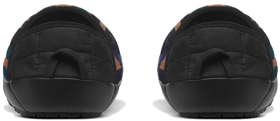 The North Face ThermoBall™ Traction Mules V 'Hitam Coklat Hijau' NF0A3UZN-9ZP Lookbook The North Face ThermoBall™ Traction Mules V 'Hitam Coklat Hijau' NF0A3UZN-9ZP
