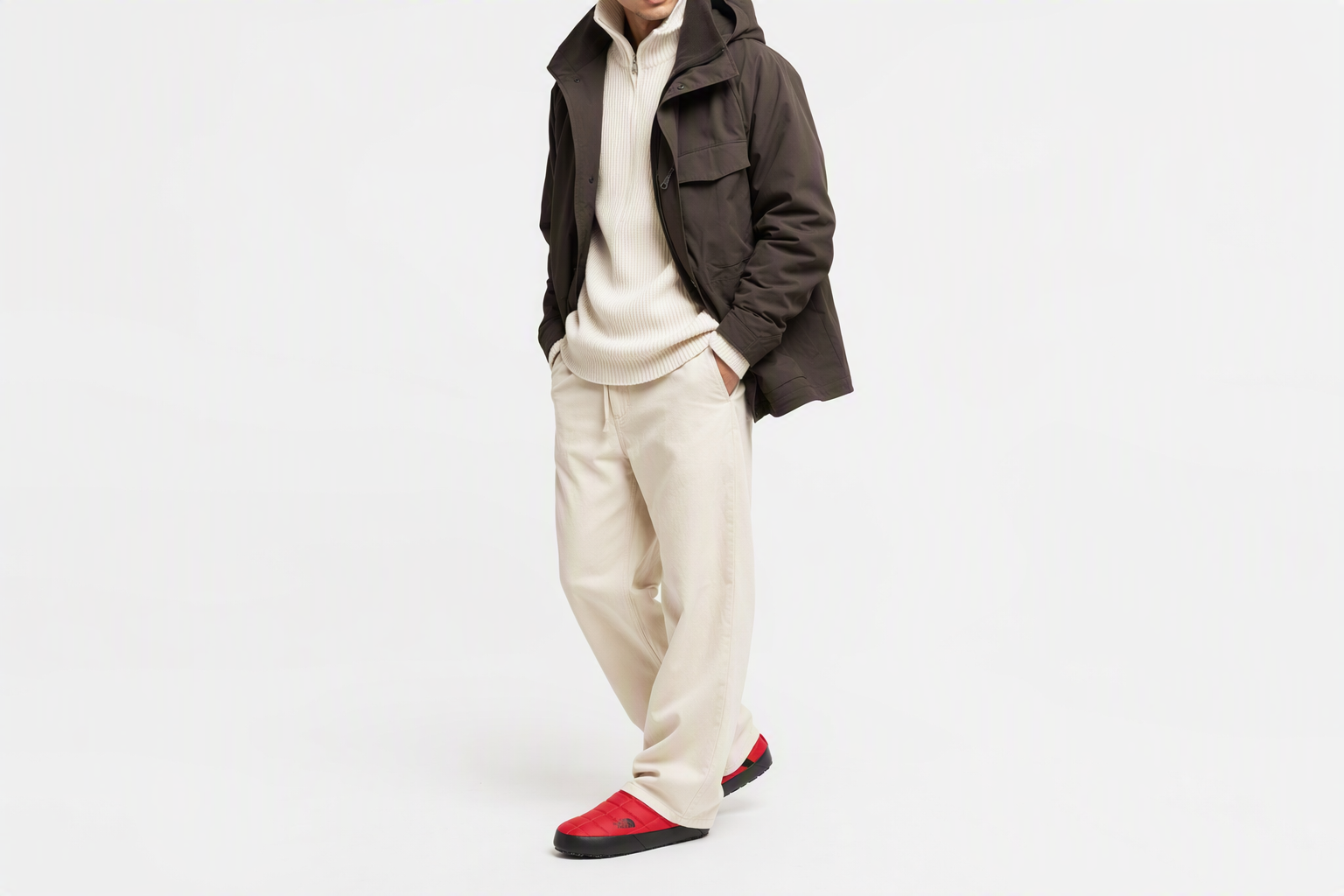 Order The North Face Thermoball Traction Mule 5 ''Rosso Nero'' NF0A3UZNKZ3