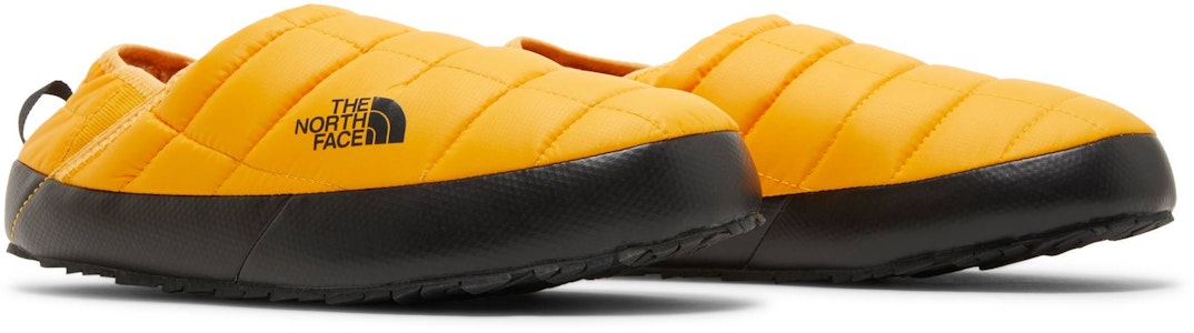 The North Face Thermoball Traction Mule 5 'Summit Gold' Warna Emas. NF0A3UZNZU31 Cheap The North Face Thermoball Traction Mule 5 'Summit Gold' Warna Emas. NF0A3UZNZU31