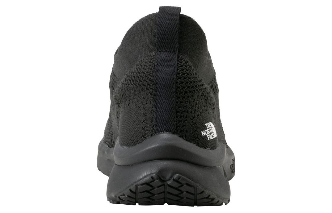 Shop The North Face Baskets Basses Running Entraînement ''Noir Confort'' NF52201-KW