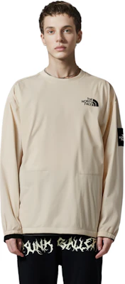 北面男女同款宽松版印花标志圆领卫衣 米白色 NM5MP05K Shop 北面男女同款宽松版印花标志圆领卫衣 米白色 NM5MP05K