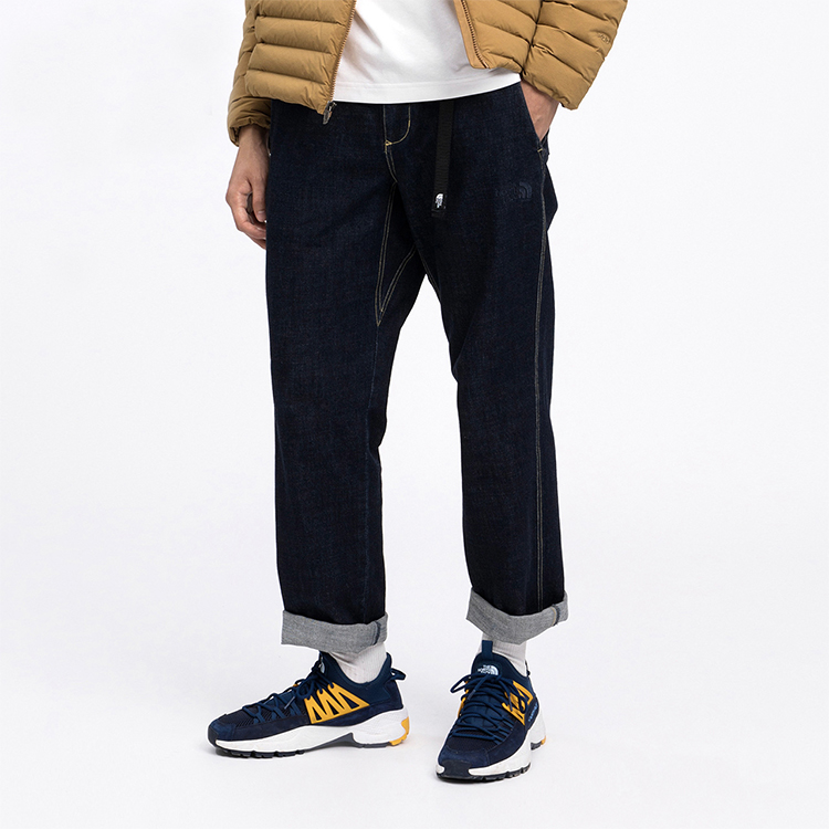 Shop 노스페이스 어반 익스플로레이션 시티 데님 청바지 다크블루 NF0A4UAT-DG7