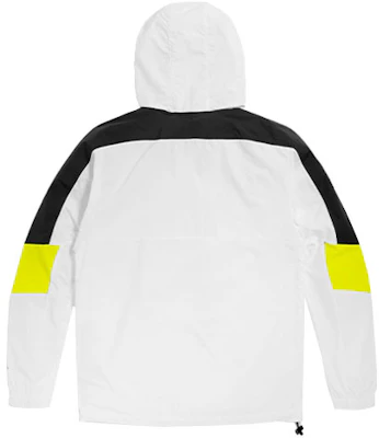 The North Face 都會探險防風連帽外套 白色 NF0A5B3C-FN4 Lookbook The North Face 都會探險防風連帽外套 白色 NF0A5B3C-FN4