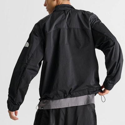 The North Face 都會探險拼接防風防潑水外套 黑色 NF0A89TR-KT0 Purchase The North Face 都會探險拼接防風防潑水外套 黑色 NF0A89TR-KT0