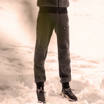 THE NORTH FACE Urban Exploration Celana Outdoor Fleece Abu-Abu. NF0A4M89-0C5 Shop THE NORTH FACE Urban Exploration Celana Outdoor Fleece Abu-Abu. NF0A4M89-0C5