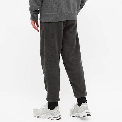 THE NORTH FACE Urban Exploration Celana Outdoor Fleece Abu-Abu. NF0A4M89-0C5 Details for THE NORTH FACE Urban Exploration Celana Outdoor Fleece Abu-Abu. NF0A4M89-0C5