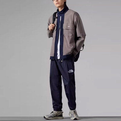 The North Face Urban Exploration Retro Colorblock Softshell Jaket Khaki Pria NF0A83PG-DG7 Shop The North Face Urban Exploration Retro Colorblock Softshell Jaket Khaki Pria NF0A83PG-DG7