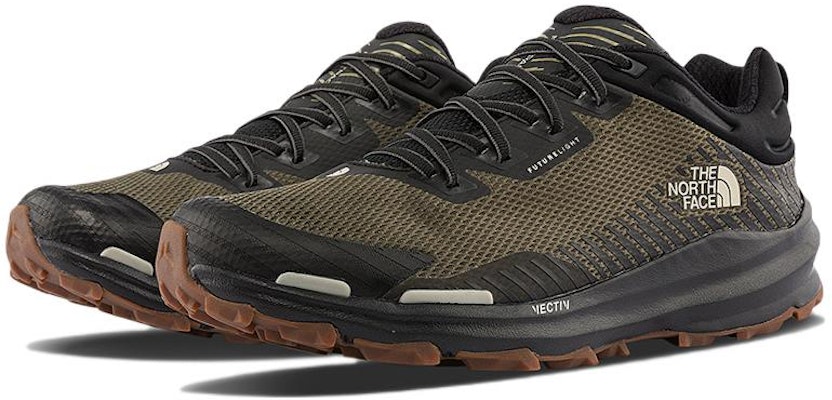 北面THE NORTH FACE 防滑耐磨減震 低筒 戶外功能鞋 綠色 Lookbook 北面THE NORTH FACE 防滑耐磨減震 低筒 戶外功能鞋 綠色