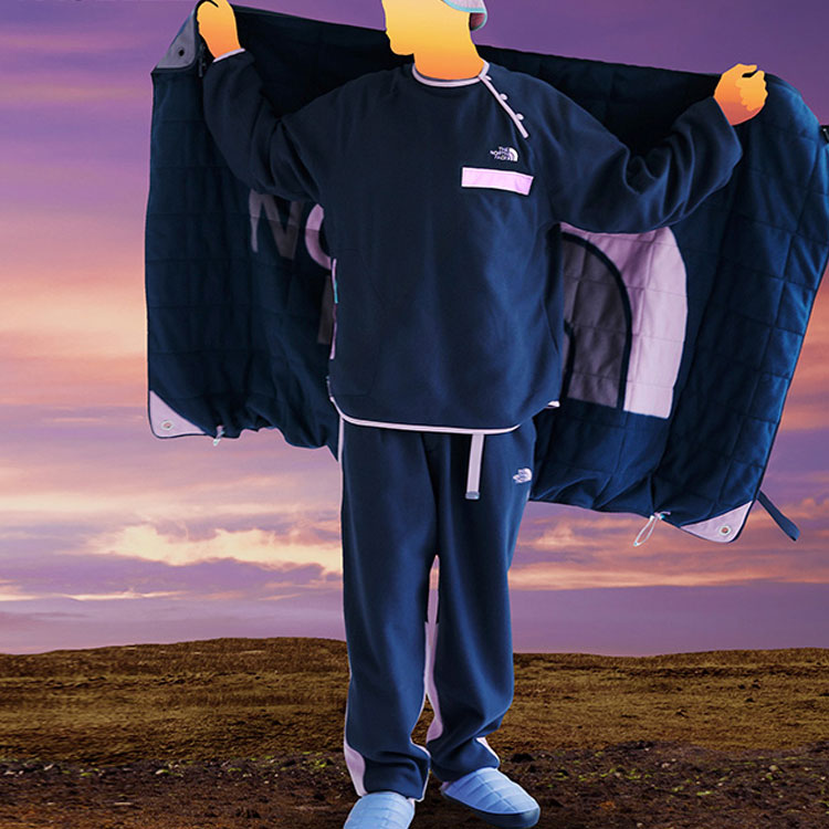 Purchase THE NORTH FACE x CLOT SS23 Ponco Cetakan Awan Biru Cyan Unisex. NF0A8735-OQ8