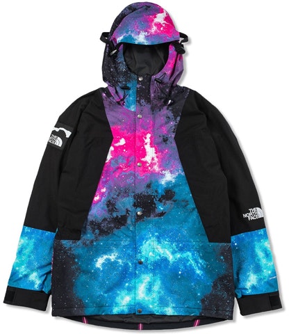 the-north-face-x-invincible-metaverse-mountain-light-jacket-neon-nf-0-a7-qvr-ye-1