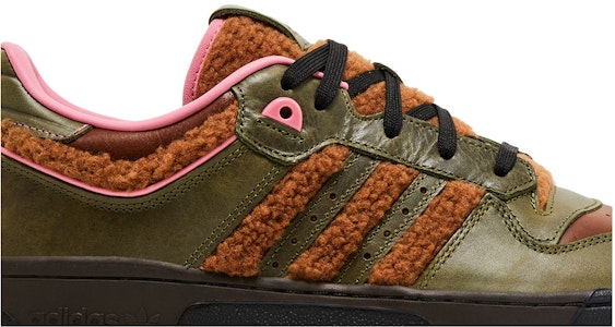 シンプソンズ×adidas ライバルリーLow「狼男フランダース」 IF7190 Order シンプソンズ×adidas ライバルリーLow「狼男フランダース」 IF7190