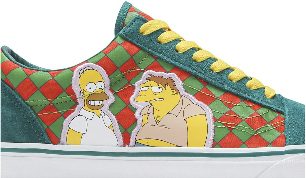 The Simpsons x Vans Old Skool 'Moe's Tavern' Sepatu Sneakers VN0A4BV521L Lookbook The Simpsons x Vans Old Skool 'Moe's Tavern' Sepatu Sneakers VN0A4BV521L