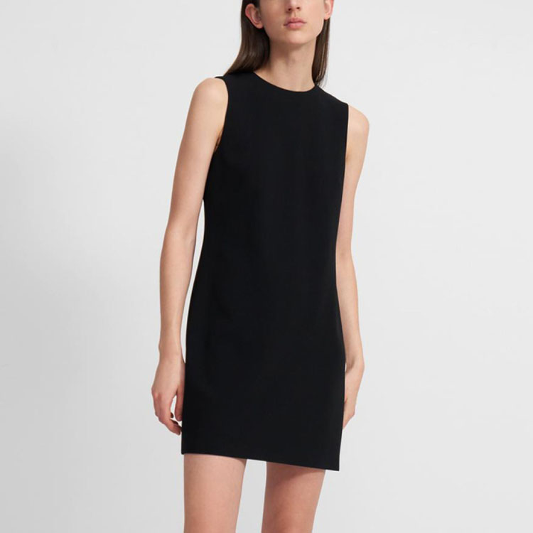 Lookbook THEORY Gaun Tanpa Lengan Hitam Leher Bulat Rekaan Ringkas J1109608-001