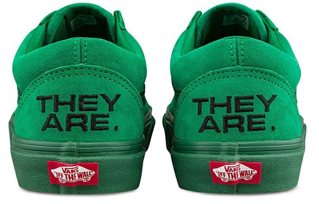 他们是 x Vans Old Skool "牛年" VN0A5AO960I Purchase 他们是 x Vans Old Skool "牛年" VN0A5AO960I