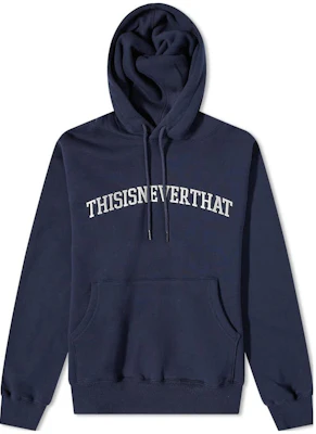 Sudadera Azul Marino thisisneverthat con Estampado de Letras. TN223TSWHO01NV Buy Sudadera Azul Marino thisisneverthat con Estampado de Letras. TN223TSWHO01NV