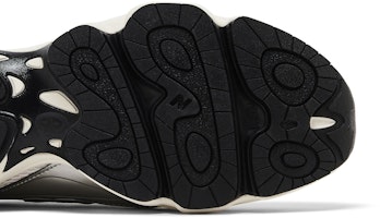 thisisneverthat x New Balance 1000 'Perak Metalik Merah' M1000TI Purchase thisisneverthat x New Balance 1000 'Perak Metalik Merah' M1000TI