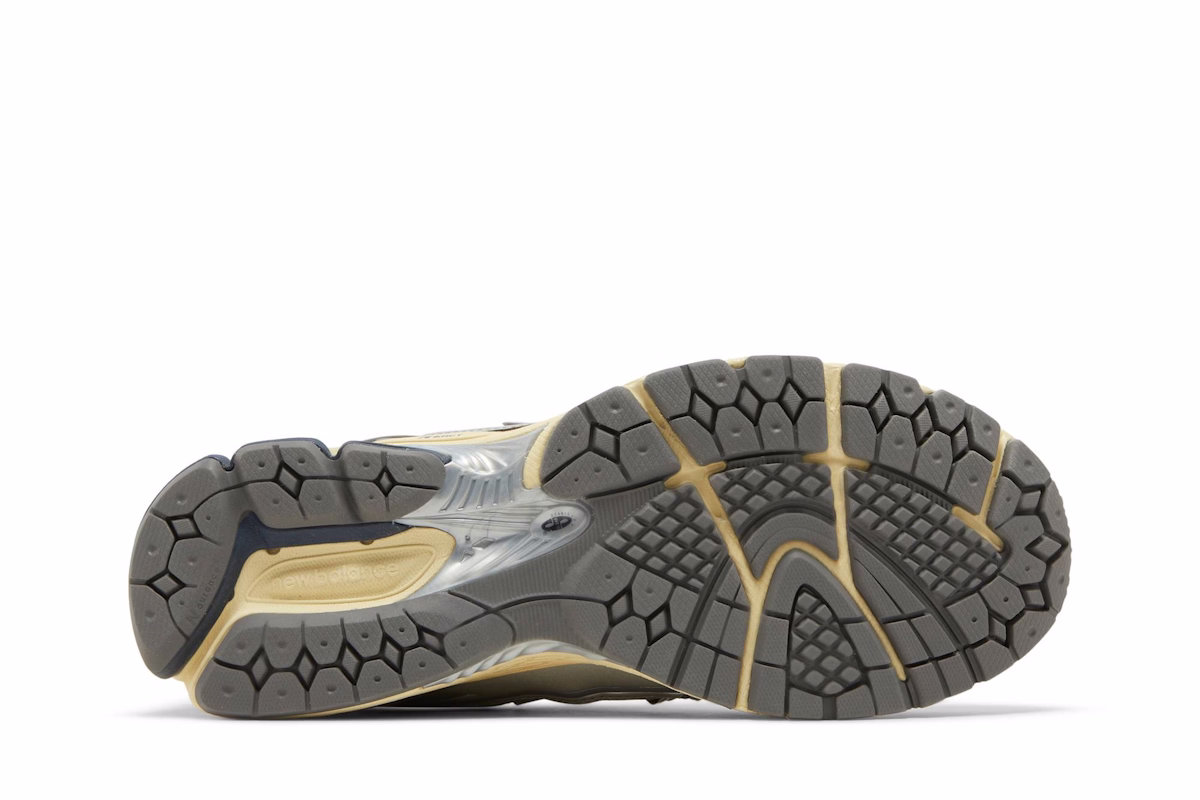 thisisneverthat x New Balance 1906R 'The 2022 Downtown Run' M1906RTI