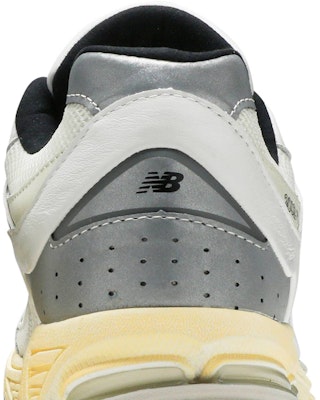 thisisneverthat x New Balance 2002R 'Blanco' ML2002RT Sizing thisisneverthat x New Balance 2002R 'Blanco' ML2002RT