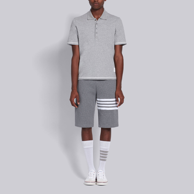 Purchase THOM BROWNE 4-Bar Celana Pendek Kasual Abu-Abu Edisi Musim Panas MJQ083A-06452-035
