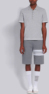 THOM BROWNE 4-Bar Celana Pendek Kasual Abu-Abu Edisi Musim Panas MJQ083A-06452-035 Purchase THOM BROWNE 4-Bar Celana Pendek Kasual Abu-Abu Edisi Musim Panas MJQ083A-06452-035