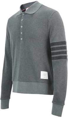 Thom Browne 4-Bar Knit Polo Lengan Panjang Abu-Abu. MJP132A-05802-025 Shop Thom Browne 4-Bar Knit Polo Lengan Panjang Abu-Abu. MJP132A-05802-025