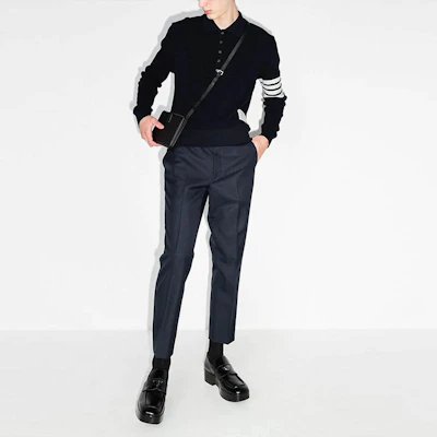 THOM BROWNE 4-Bar Knit Polo Lengan Panjang Biru Navy MJP132A-05802-415 Purchase THOM BROWNE 4-Bar Knit Polo Lengan Panjang Biru Navy MJP132A-05802-415