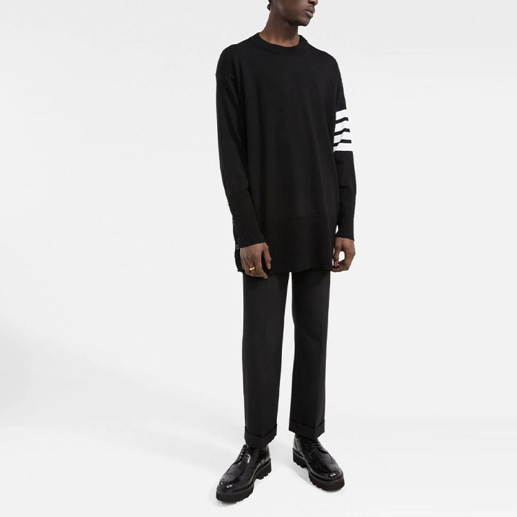 Lookbook Thom Browne 4-Bar 寬鬆版羅紋毛衣 黑色 MKA373A-Y1002-001