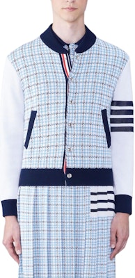 Thom Browne 4-Bar Bomber Jaket Biru Logo Print Kancing Lengan Panjang MKJ115A-Y4007-480 Order Thom Browne 4-Bar Bomber Jaket Biru Logo Print Kancing Lengan Panjang MKJ115A-Y4007-480