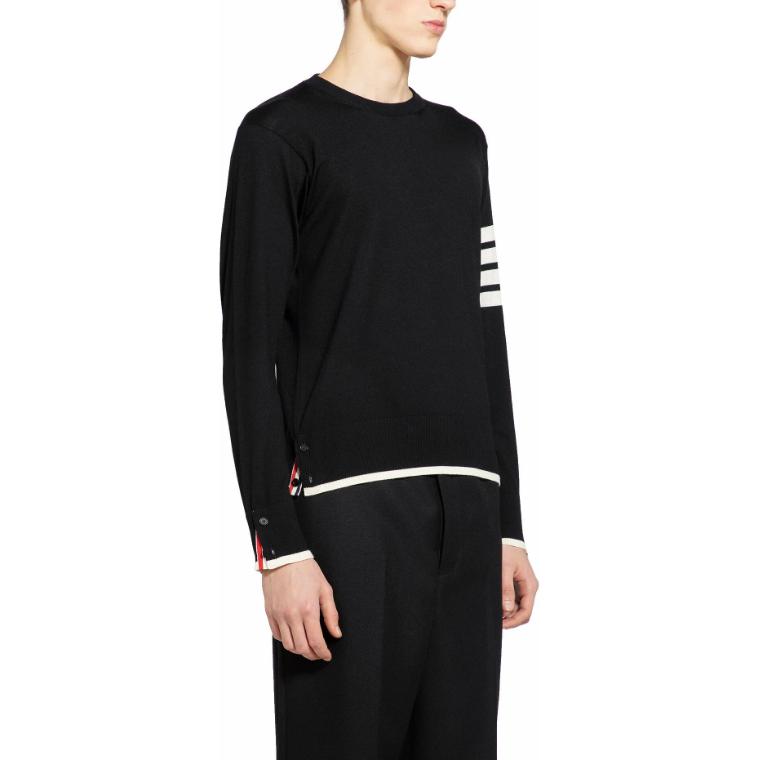 Shop トムブラウン ブラック ストライプ クルーネック スリムフィット 長袖スウェット MKA002D-Y1014-001
