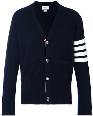 THOM BROWNE Sweter Rajut Cashmere V-Neck Strip Biru. MKC001A-00011-415 Buy THOM BROWNE Sweter Rajut Cashmere V-Neck Strip Biru. MKC001A-00011-415
